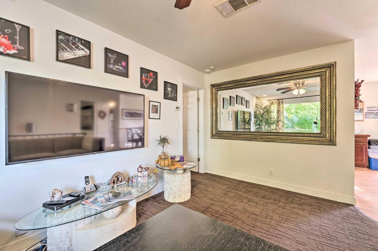 Vegas Oasis Home With Pool And Spa 7 Miles To Strip Las Vegas Exteriör bild